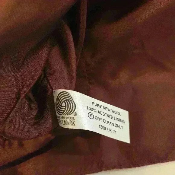 James Pringle Weavers of Iverness Plaid Vest Made in Scotland Red Size 12 - Picture 6 of 7